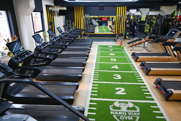 HARD WAY GYM
