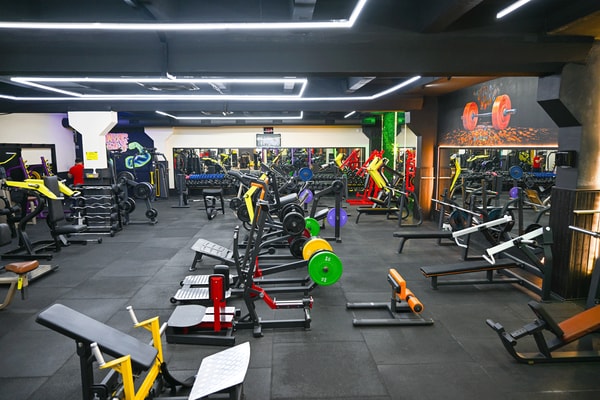 HARD WAY GYM