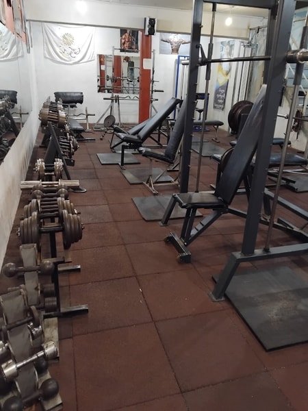 Start Fitness Club