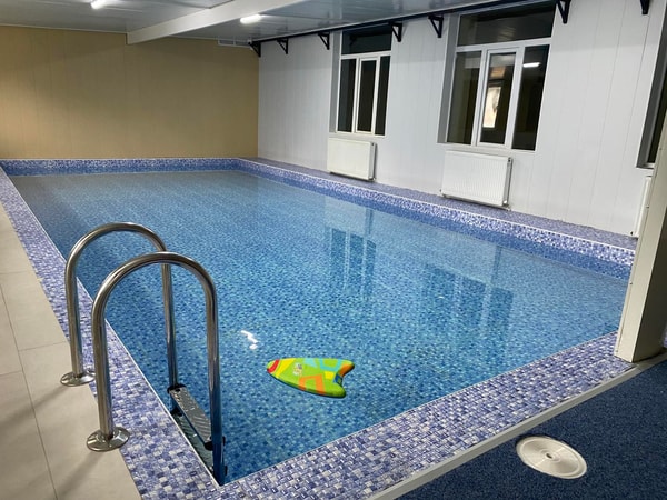 Pool 35