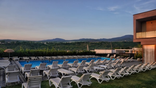 Sovini Pool House