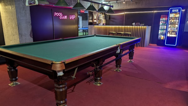 POOL CLUB