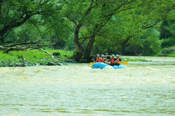 Rafting in Borjomi